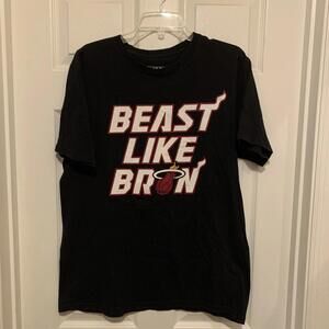 Beast Like Bron Black Miami Heat Shirt L Lebron James